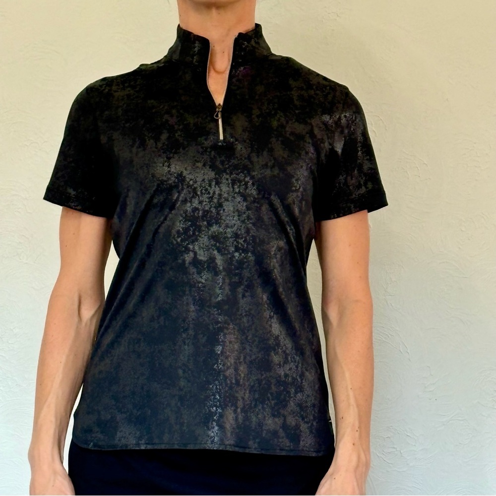 CUTE & BREATHABLE, black silvery polo shirt with zipper front #golf #tennis